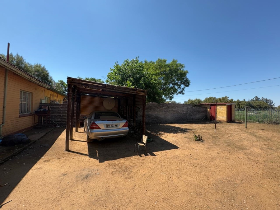 2 Bedroom Property for Sale in Bloemhof North West